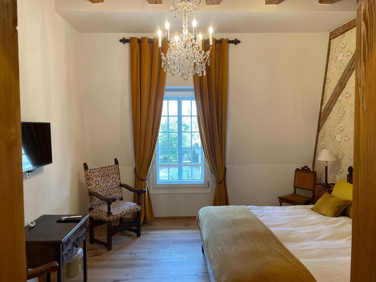 Chateau De Mathod Chambres D'Hotes מראה חיצוני תמונה